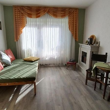 Gaestehaus Fuchsroehre Welcherath エクステリア 写真
