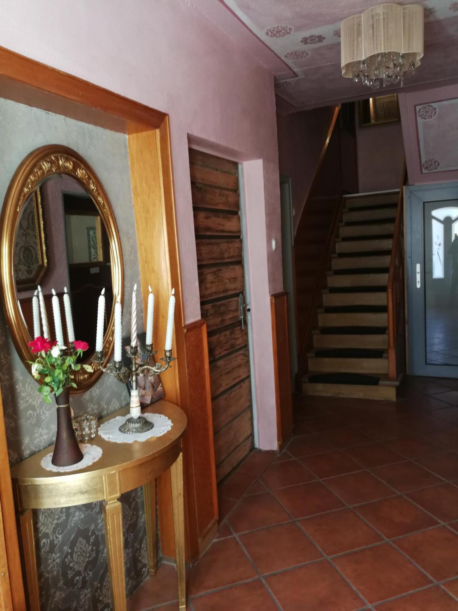 Gaestehaus Fuchsroehre Welcherath エクステリア 写真